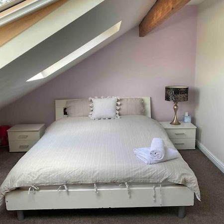 Contemporary Duplex - Private Patio & Parking Daire Stockport Dış mekan fotoğraf