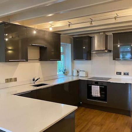 Contemporary Duplex - Private Patio & Parking Daire Stockport Dış mekan fotoğraf