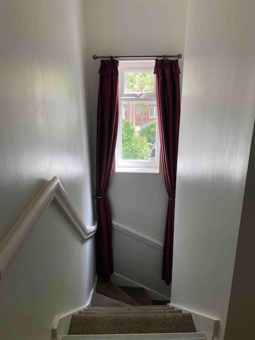 Contemporary Duplex - Private Patio & Parking Daire Stockport Dış mekan fotoğraf