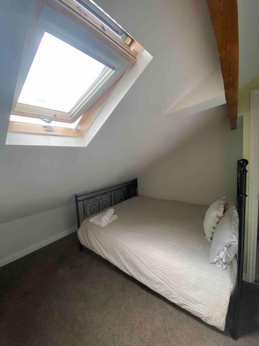 Contemporary Duplex - Private Patio & Parking Daire Stockport Dış mekan fotoğraf