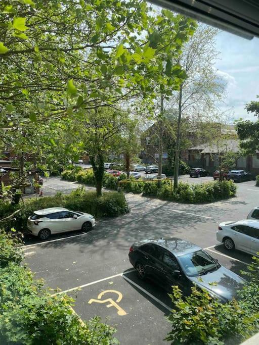Contemporary Duplex - Private Patio & Parking Daire Stockport Dış mekan fotoğraf